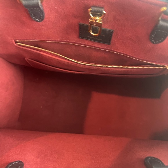 EUC Louis Vuitton On The Go Bicolor Empreinte Tote MM and Wallet - Picture 8 of 16